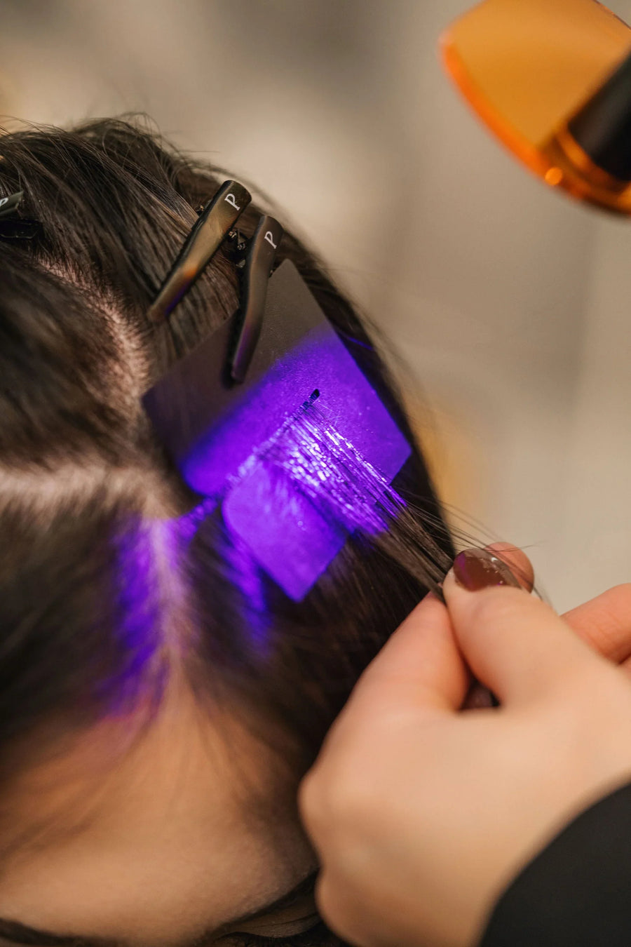 Extensii V-Light în București: tehnică, avantaje și preț la BeautyPlay